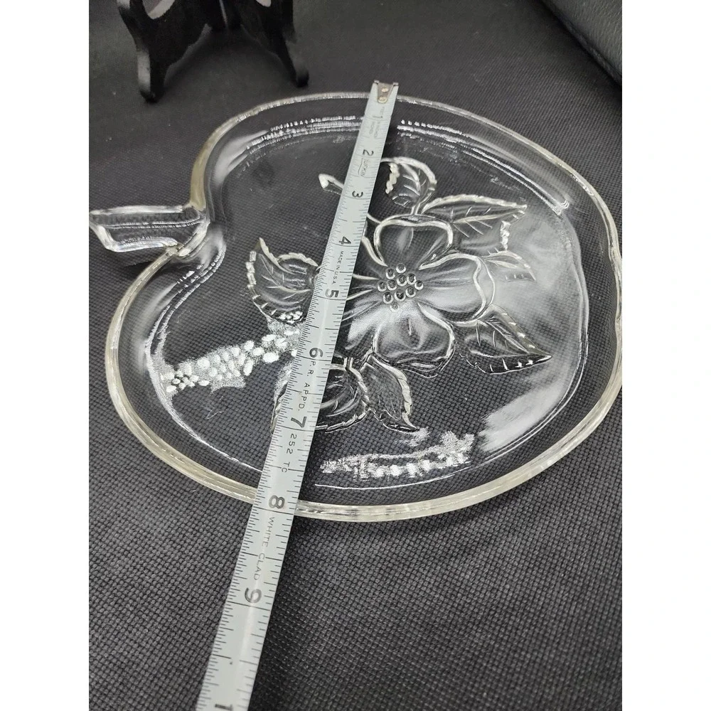 Vintage Apple Shaped Serving‎ Dish With Flower Detail Clear Glass